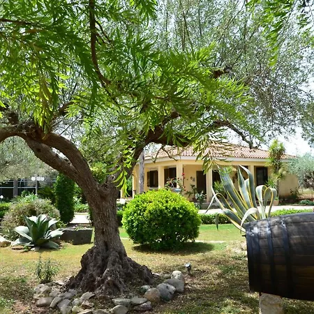 Exlusive Pool - Cascina Relais Villa *