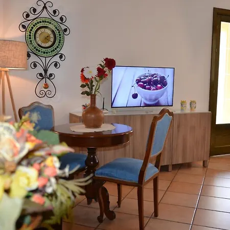 Exlusive Pool - Cascina Relais Villa
